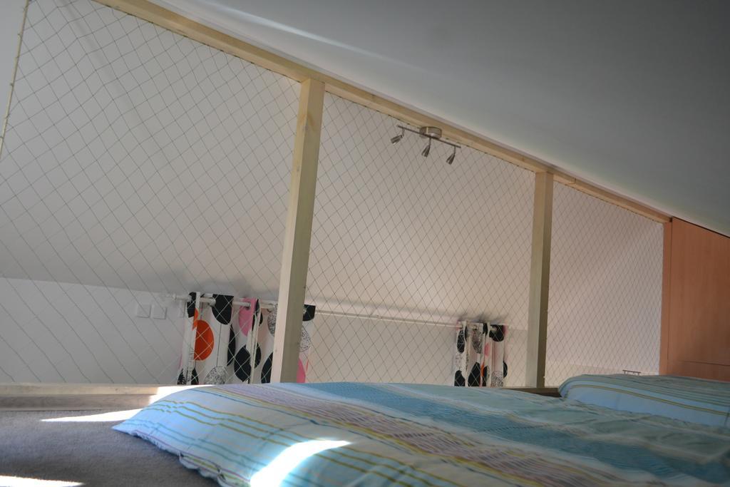 Happy Place - Casuta Galbena Domnesti  Room photo